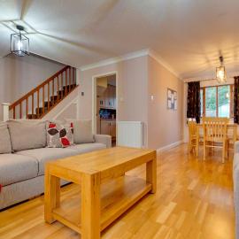 Pass the Keys Spacious Modern Home near River Cam Free Parking