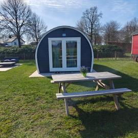 Camping POD 3 persoons Lindershoeve Bergeijk, hotel di Bergeijk