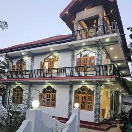 J & J Homestay