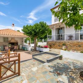 House Krini, Hotel in Stafylos