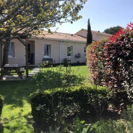 Chambre d'Hôtes Les Bacquerins, hotel v destinaci Sainte-Hélène