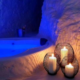 casa cueva a 15 minutos del centro de Valencia, hotel a Paterna