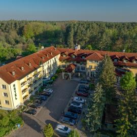 Ferien Hotel Spree-Neisse, готель у місті Neuhausen