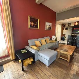 Maison DE LUR, khách sạn ở Périgueux