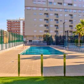 Oasis con Piscina y AC junto al PTS metro y Hospital San Cecilio parking incluido