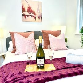 Hazel 1-Bedroom Cousy flat, Parking, WIFI, Prime location, Close to Blenheim Palace & Oxford
