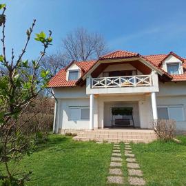 Balatonudvari में, होटल Lent a Parton - Balatonudvari Apartman