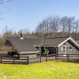 Beautiful Home In Toftlund With Sauna, hotel a Toftlund