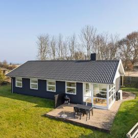 3 Bedroom Nice Home In Middelfart, Hotel in Middelfart