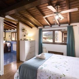 Apartamentos Ca' tio Celso, hotel in San Esteban de la Sierra