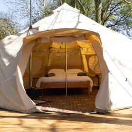 The Warren, Hot Tub and wood burning stove, hotel in Brackley