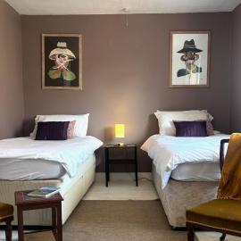 No 37 Central Hereford Sleeps 6 in 3 rooms With parking