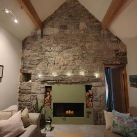 The Burren, Cozy Cottage, County Clare, hotel em Carran