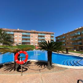 Frente al mar con piscina para 4, hotel a L'Ampolla