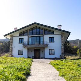 Casa Rural BASARTE、バキオのホテル