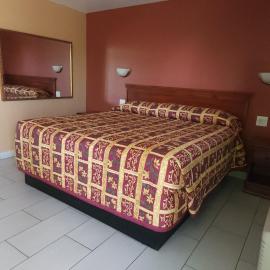 Two Palms Motel