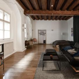 Studio 12