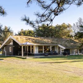 Pet Friendly Home In Saltum With Sauna, hotel in Saltum
