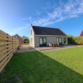 Holiday Home near Wadden Sea Elfsteden Route