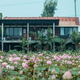 Pomelo Travel Outpost Cambodia ដំណាក់ភ្នំក្រោម, hotel in Phumĭ Rœssei Lŭk