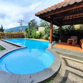 Villa 5 bedrooms with a private