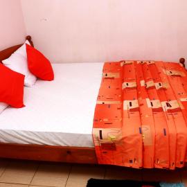 Sea Shine Beach Hotel, Hotel in Uswetakeiyawa