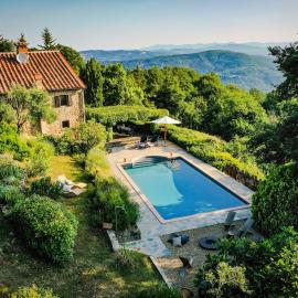 Casa Isabella Private Villa with Pool Sauna and Valley Views