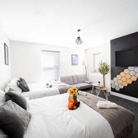 Open Mind Property - Cozy Flat for FOUR