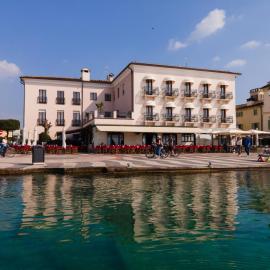 La Vista Postcard Hotel, hótel í Lazise
