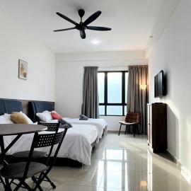 Studio 2bed4pax KekLokSi View