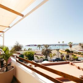 Ocean Nomads Coworking Tenerife, hótel í Arona
