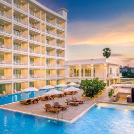 Chanalai Hillside Resort, Karon Beach, Hotel in Strand Karon