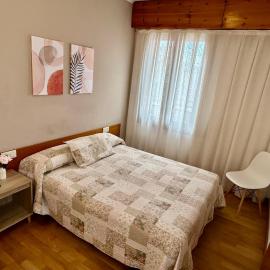 Puigcerdà में, होटल Hostal Estació
