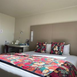 Brit Hotel Quimper Sud, khách sạn ở Quimper
