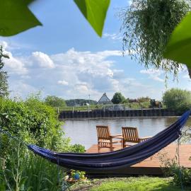 Ferienwohnung Ostegarten – hotel w mieście Osten