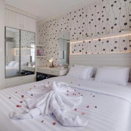 1BR Parahyangan Residences W Pool, hotel di Bandung