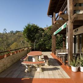 Viesnīca Spacious Villa with Pool Plentzia Bilbao Area pilsētā Mendiondo