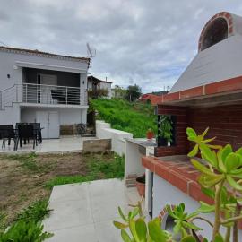 Angie's House Sykia