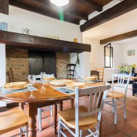 Gîte des hospitaliers, hotel em Poucharramet