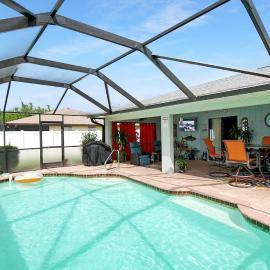 Enjoy Family Fun In This 2BR 2BA Englewood Pool Home، فندق في إنغلوود