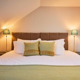 Blairgowrie - Cosy terraced cottage sleeps 4, hotel in Blairgowrie