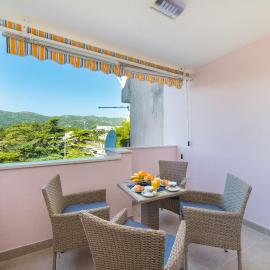 Apartment Karlo