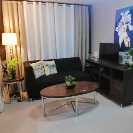Imus में, होटल Royale 2BR Condo unit with free WiFi