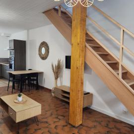 Appartement refait à neuf, hotel en Villeneuve-la-Comptal