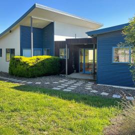 Boutara Holiday House