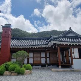 Museon Hanok Stay Jebi, hotel a Haenam