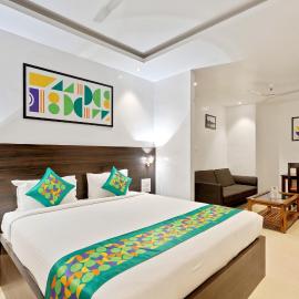 Treebo Aishwarya Grand - 4 km from Promenade Beach