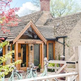 Wild Thyme & Honey - Cirencester-Cotswolds – hotel w mieście Cirencester