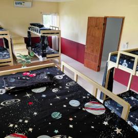 Galaxy barkada room max 10 persons, hotel a Dalaguete