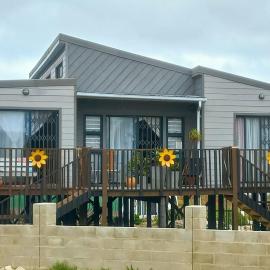 Bedrock Accommodation, hotel u gradu 'Gansbaai'